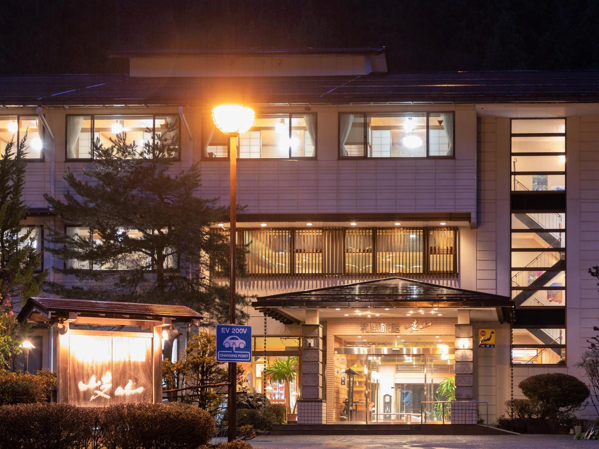Ryokan Gizan Takayama  Extérieur photo