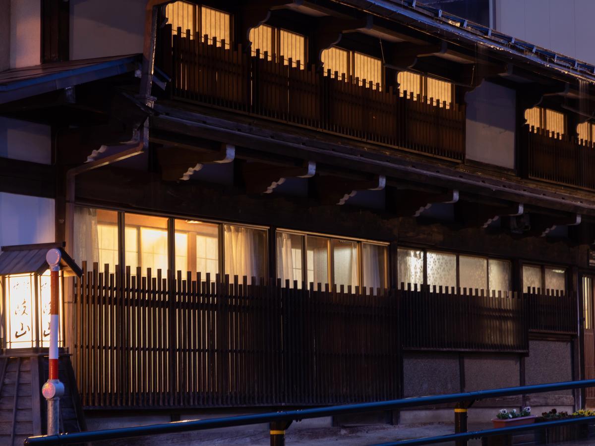 Ryokan Gizan Takayama  Extérieur photo